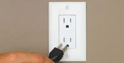 gfc outlets service demonstrating proper testing and use of ground fault circuit interrupter outlet in Houston, TX