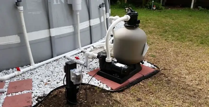 pool pumps service with professionally installed pool pump and filtration system in Houston, TX
